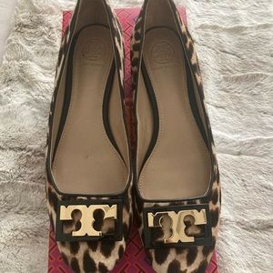 Tory Burch - Gigi Pump / Printed Calf Hair / Leopard / 6.5 US